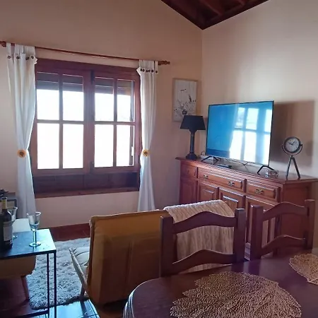 Casa de Férias Casa La Molina C Triquivijate